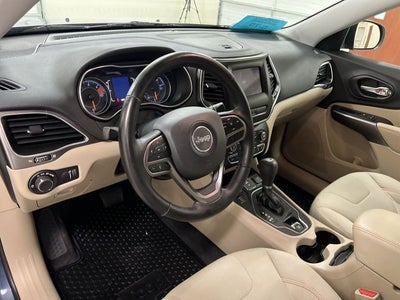 2020 Jeep Cherokee Latitude