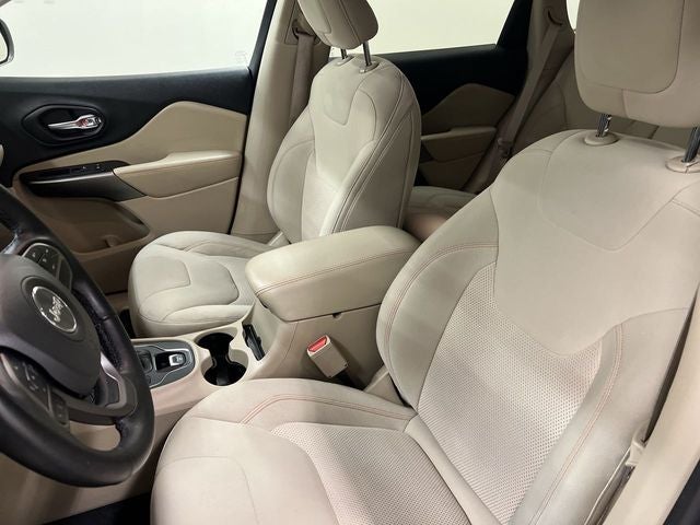 2020 Jeep Cherokee Latitude