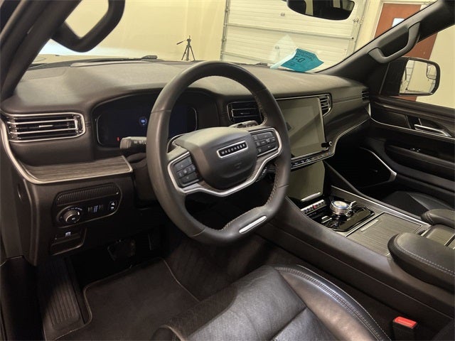 2023 Jeep Wagoneer Series III