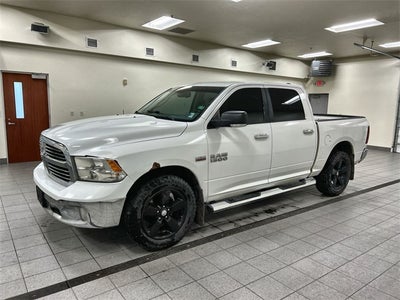 2016 RAM 1500 SLT