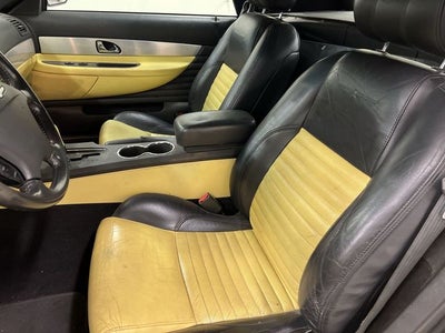 2002 Ford Thunderbird Base