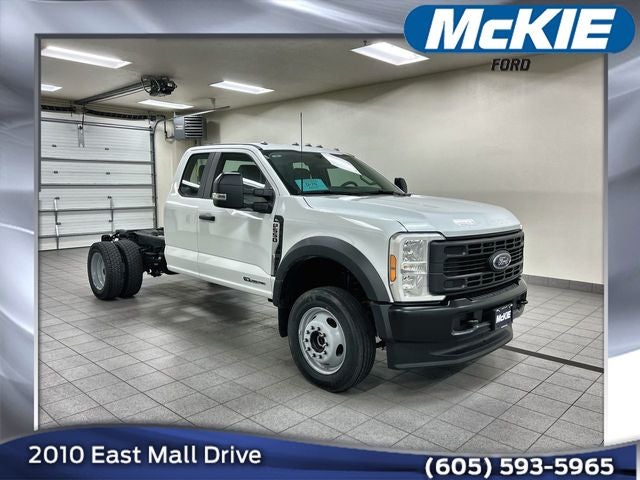 2026 Ford F-550SD XL