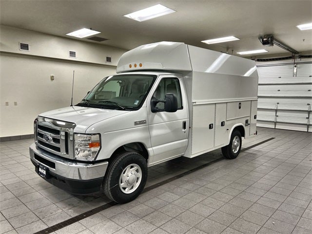 2025 Ford E-350SD Base