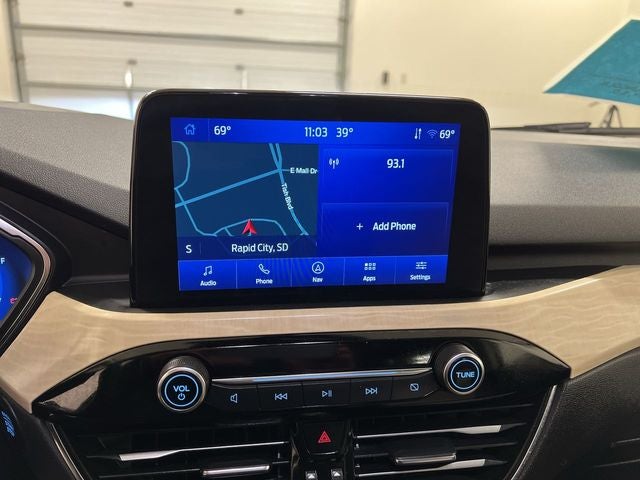 2022 Ford Escape Titanium