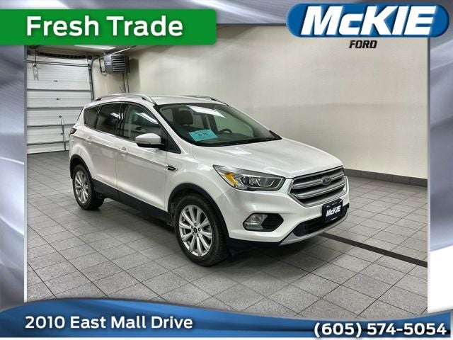 2017 Ford Escape Titanium 4WD's photo