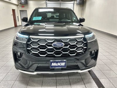 2025 Ford Explorer Platinum