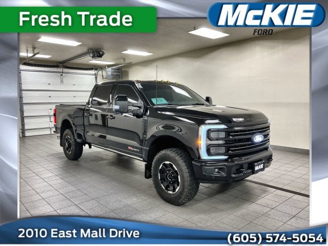 2025 Ford F-350SD Platinum