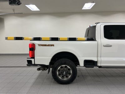 2024 Ford F-350SD Platinum