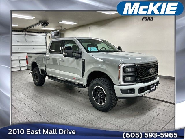 2026 Ford F-350SD Lariat