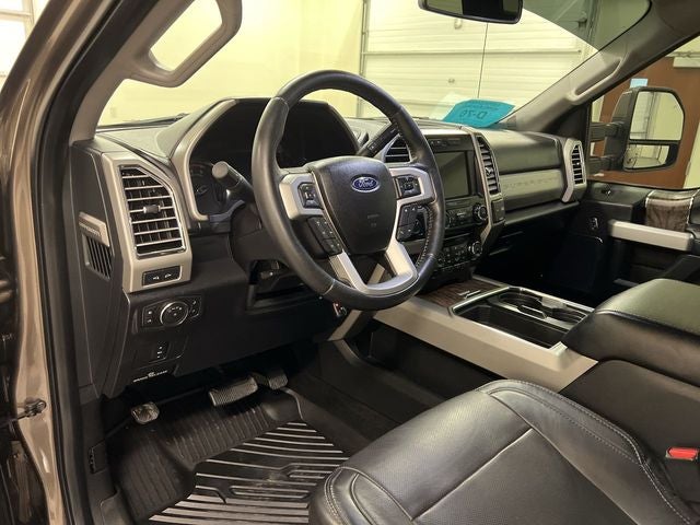 2017 Ford F-350SD Lariat