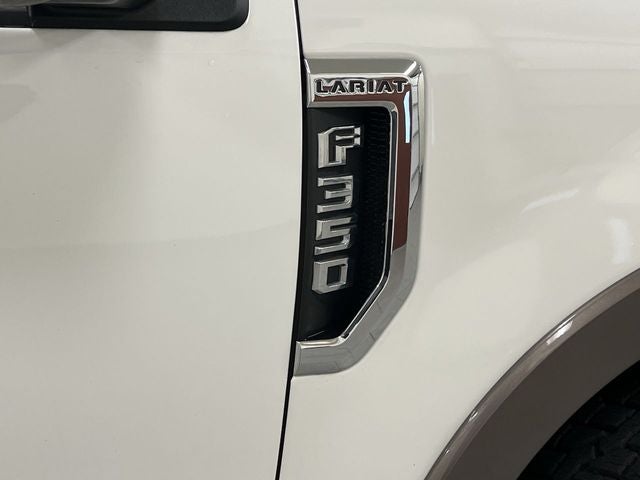 2022 Ford F-350SD Lariat