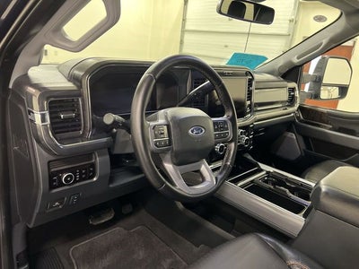 2025 Ford F-350SD Lariat