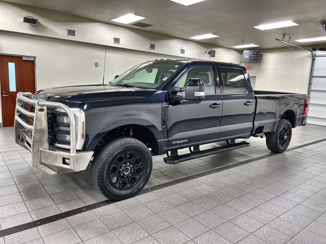 2025 Ford F-350SD Lariat