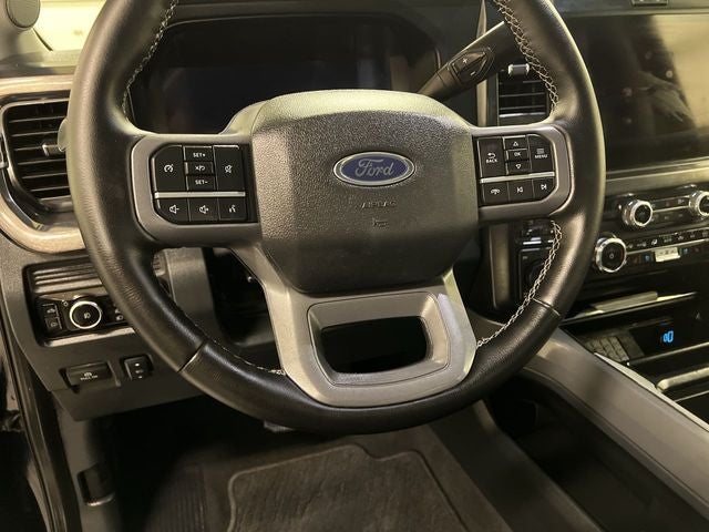 2025 Ford F-350SD Lariat