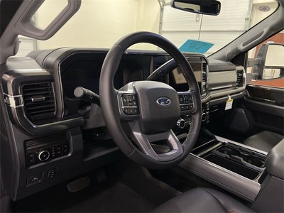 2025 Ford F-350SD Lariat