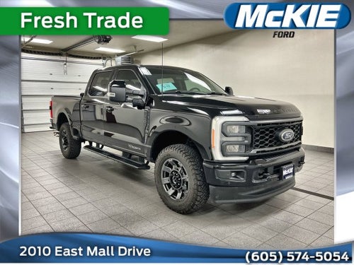 2023 Ford F-350SD Lariat