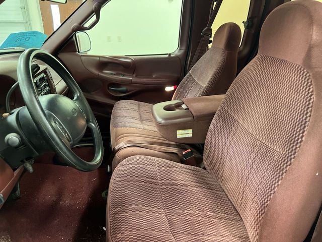 1997 Ford F-150 XLT