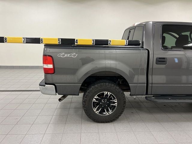 2004 Ford F-150 XLT