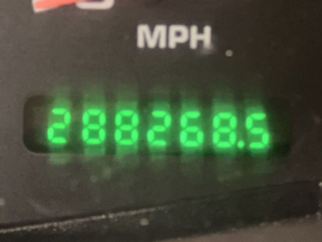 2002 Ford F-350SD Lariat