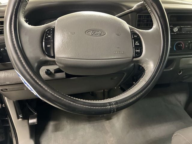 2002 Ford F-350SD Lariat