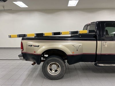 2000 Ford F-350SD Lariat DRW
