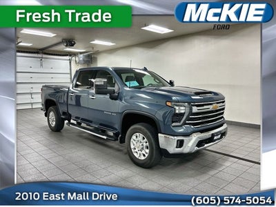 2025 Chevrolet Silverado 3500HD LTZ