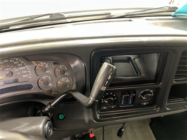 2005 Chevrolet Silverado 2500HD LS