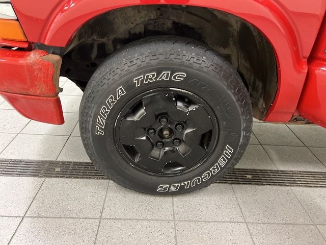 2004 Chevrolet Blazer LS