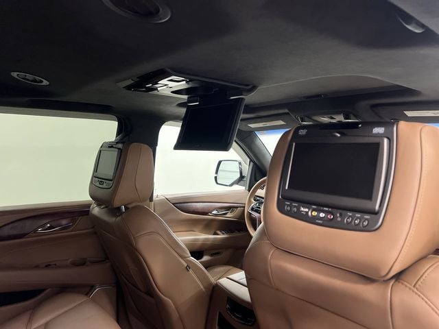 2017 Cadillac Escalade Platinum Edition