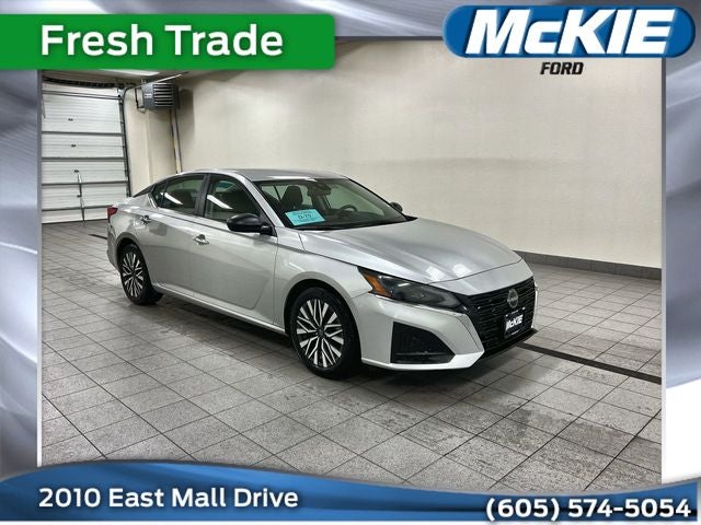 2024 Nissan Altima SV