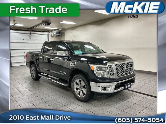 2017 Nissan Titan SL