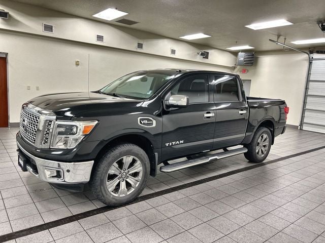 2017 Nissan Titan SL