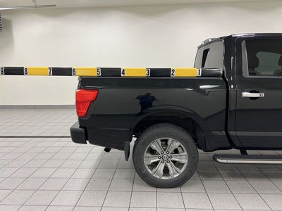 2017 Nissan Titan SL