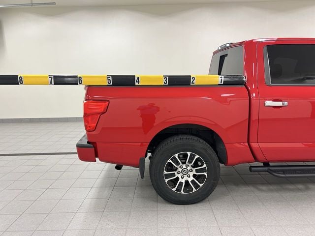 2021 Nissan Titan SV