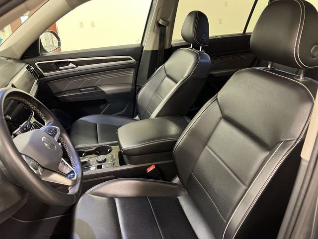 2022 Volkswagen Atlas 2.0T SE w/Technology