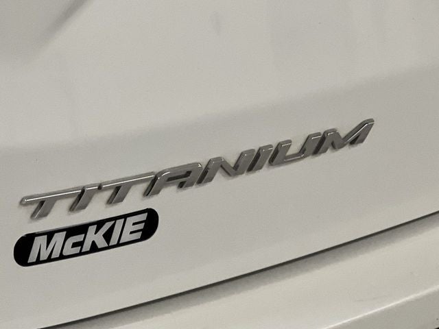 2021 Ford Edge Titanium