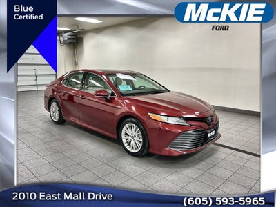 2020 Toyota Camry Hybrid XLE