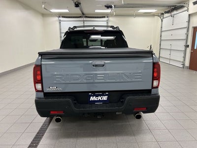 2024 Honda Ridgeline Black Edition