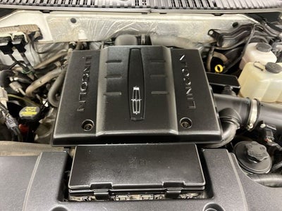2013 Lincoln Navigator L Base