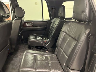2013 Lincoln Navigator L Base