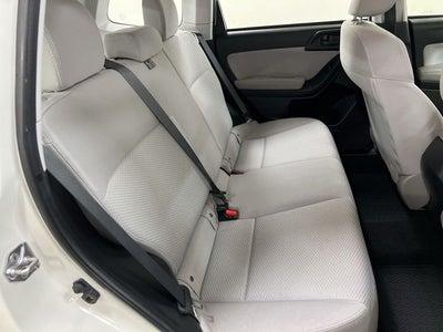 2016 Subaru Forester 2.5i