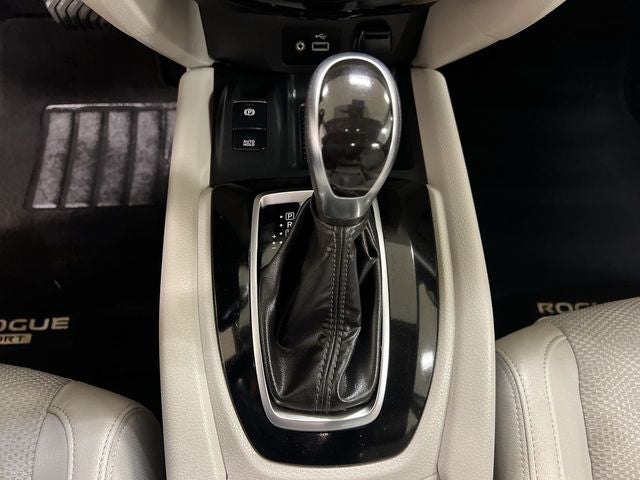 2022 Nissan Rogue Sport SV