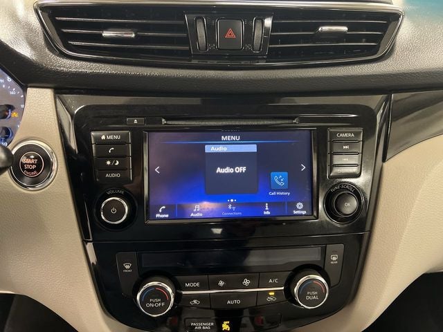 2022 Nissan Rogue Sport SV