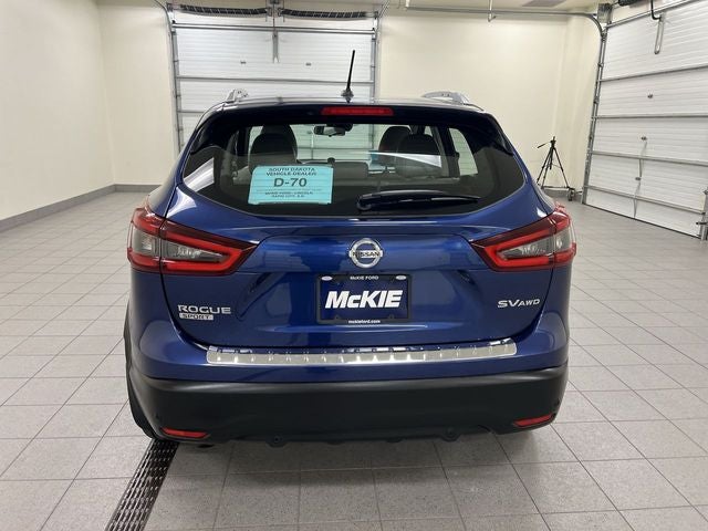 2022 Nissan Rogue Sport SV