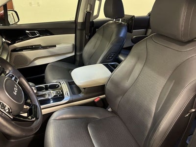 2024 Kia Carnival SX Prestige