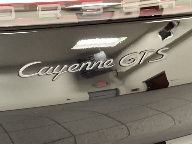 2022 Porsche Cayenne Coupe GTS