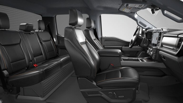 2026 Ford Super Duty F-350® Lariat®