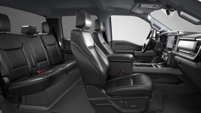 2026 Ford Super Duty F-350® Lariat®
